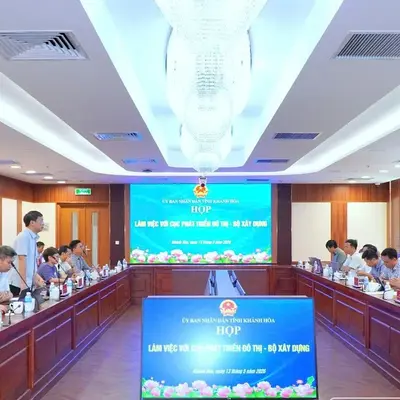 Hợp nhất Ban Quản lý Dự án phát triển đô thị và Trung tâm Thông tin, hợp tác quốc tế và tư vấn phát triển đô thị