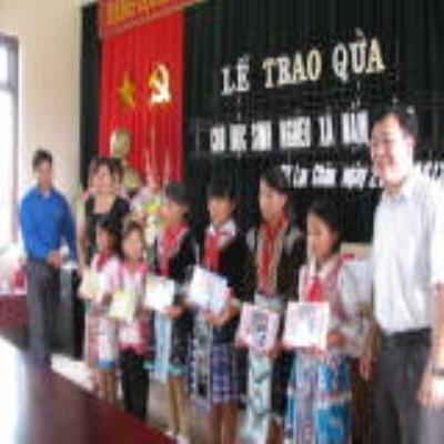 Đoàn Thanh niên Cục Phát triển đô thị Phát động quyên góp ủng hộ trẻ em vùng cao cắp sách đến trường