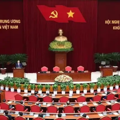 Bộ Chính trị, Ban Bí thư tổ chức Hội nghị toàn quốc nghiên cứu, học tập, quán triệt và triển khai thực hiện Nghị quyết Hội nghị lần thứ tư Ban Chấp hành Trung ương Đảng khóa XIV