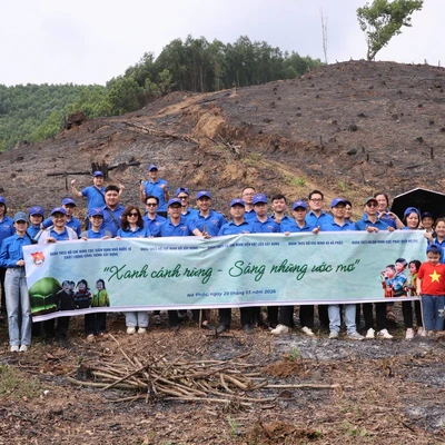 TUỔI TRẺ CỤC PHÁT TRIỂN ĐÔ THỊ XUNG KÍCH TRONG CHƯƠNG TRÌNH TÌNH NGUYỆN “XANH CÁNH RỪNG – SÁNG NHỮNG ƯỚC MƠ” TẠI THÁI NGUYÊN