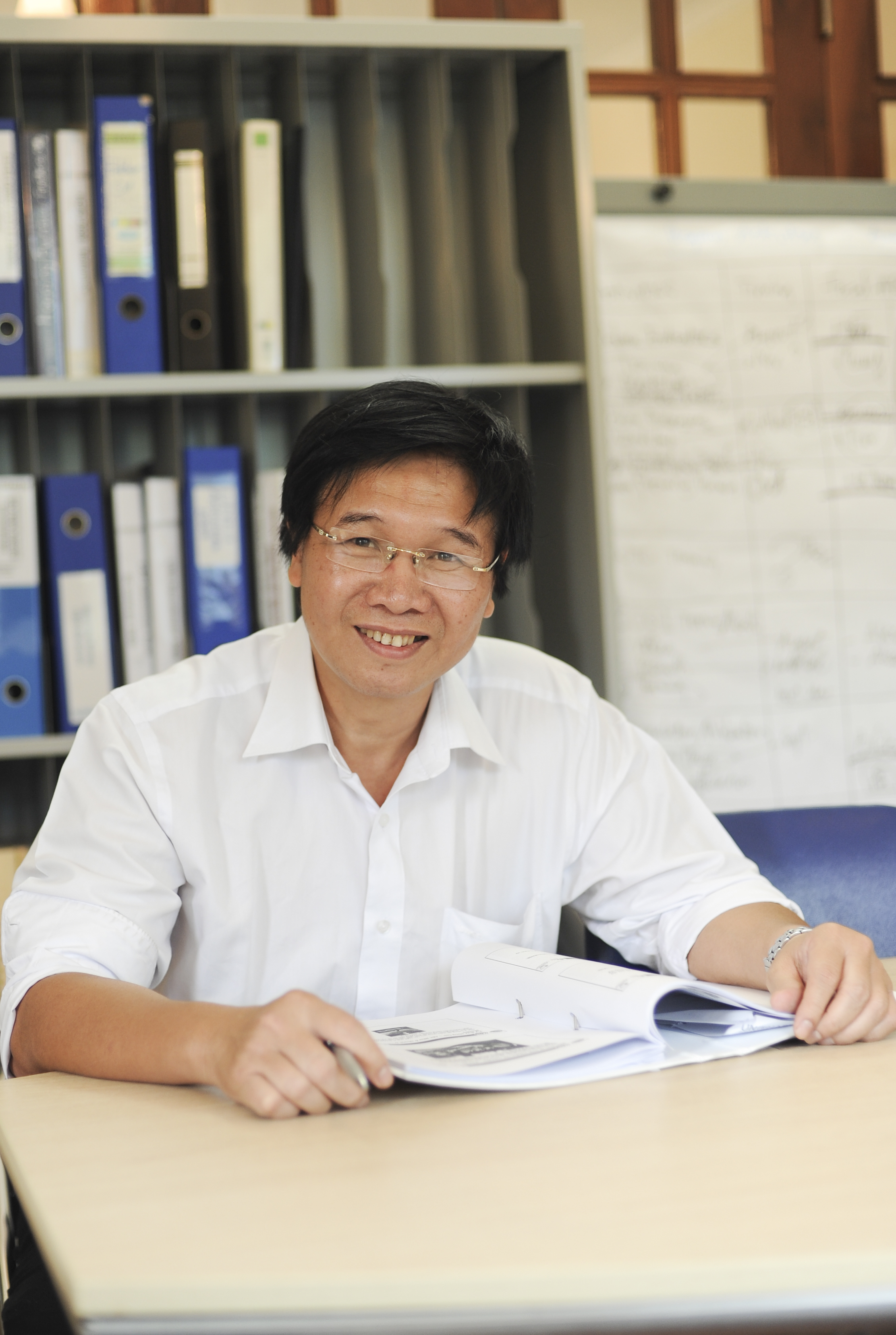 Mr Nguyen Quang.jpg