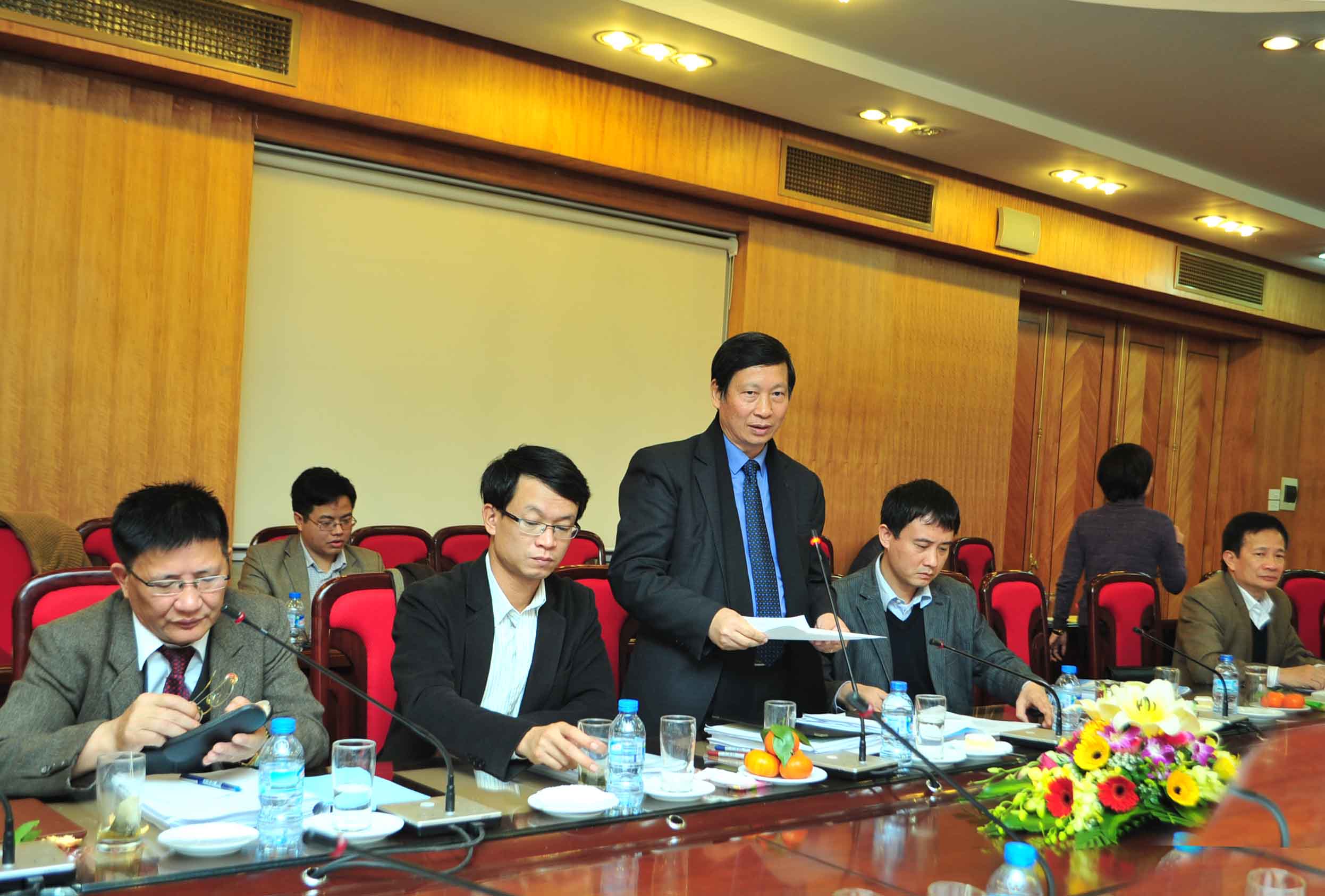 Cục truong- Chủ tich Hoi dong.jpg